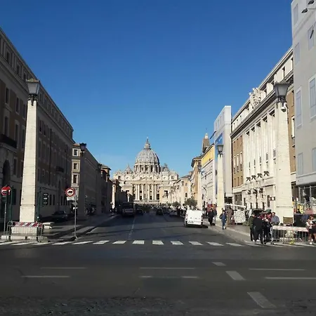Art House By The Vatican Apartmán *